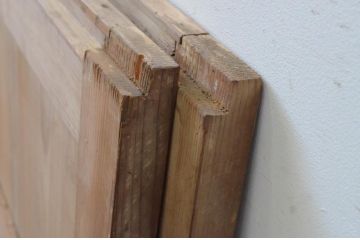 アンティーク建具　杉材　経年を感じさせる木味が魅力の板戸窓2枚セット(引き戸)(R-067957)