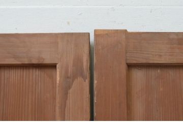 アンティーク建具　杉材　経年を感じさせる木味が魅力の板戸窓2枚セット(引き戸)(R-067958)