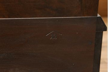 中古　美品　松本民芸家具　スタイリッシュなデザインが美しいライティングビューロー(机、在宅ワーク、在宅用ワークデスク、引き出し、チェスト)(R-067975)
