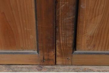 アンティーク建具　杉材　落ち着いた雰囲気が漂う板戸窓2枚セット(引き戸)(R-067977)