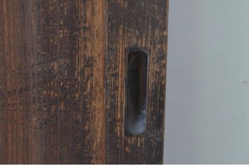 アンティーク建具　杉材　経年を感じさせる木味が魅力の板戸窓2枚セット(引き戸)(R-067980)
