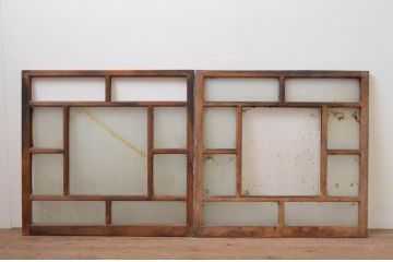 アンティーク建具　ペイント仕上げ限定　大正ロマン　レトロな空間作りにおすすめなガラス窓2枚セット(引き戸、ガラス戸)(R-067983)
