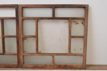 アンティーク建具　ペイント仕上げ限定　大正ロマン　レトロな空間作りにおすすめなガラス窓2枚セット(引き戸、ガラス戸)(R-067983)