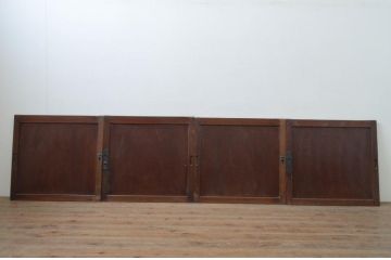 アンティーク建具　総欅(ケヤキ)材　落ち着いた和の空間を演出する板戸窓4枚セット(引き戸)(R-067986)
