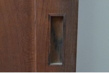 アンティーク建具　総欅(ケヤキ)材　一枚板　温かみのある木味が魅力の板戸窓2枚セット(引き戸)(R-067991)