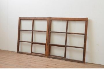 アンティーク建具　希少!!　レトロな雰囲気漂う小窓付きのガラス窓2枚セット(引き戸、ガラス戸)(R-067992)