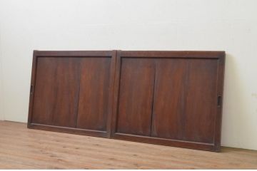 アンティーク建具　落ち着いた空間を演出する板戸窓2枚セット(引き戸)(R-067996)