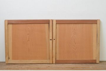 アンティーク建具　和の趣を感じられる板戸窓2枚セット(引き戸)(R-067997)