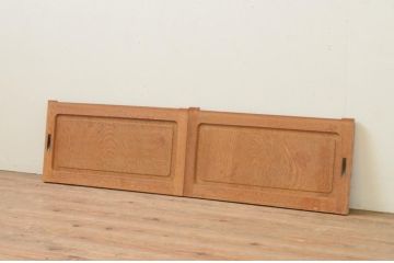 アンティーク建具　経年を感じさせる木味が魅力の小さな板戸窓2枚セット(引き戸)(R-068001)