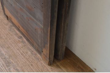 アンティーク建具　時代を経た趣が感じられる縦桟格子窓2枚セット(格子戸、板戸、引き戸)(R-068013)