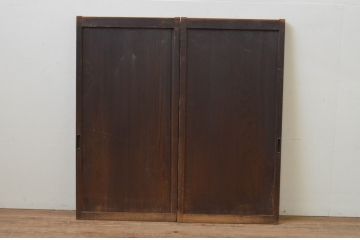 アンティーク建具　杉材　ノスタルジックな雰囲気漂う板戸窓2枚セット(引き戸)(R-068014)
