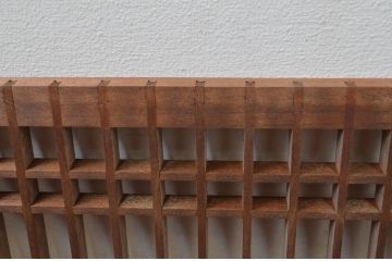 アンティーク建具　優美な組子が素敵!和の情緒溢れる組子窓3枚セット(格子戸、引き戸)(R-068017)