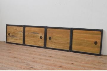 アンティーク建具　七宝引き手のデザインが魅力的な小さなふすま窓4枚セット(引き戸、ふすま戸、襖)(R-068024)