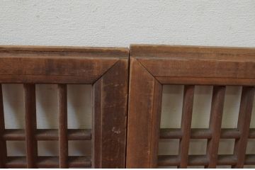 アンティーク建具　和モダンな空間づくりにおすすめ!格子入りの横長障子窓4枚セット(障子戸、格子戸、引き戸)(R-068036)