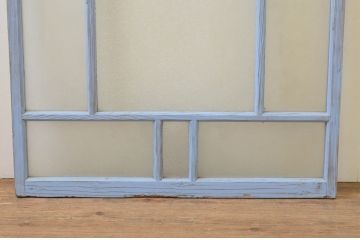 アンティーク建具　ペイント仕上げ限定　大正ロマンの雰囲気漂うペンキの剥げたFIXガラス窓1枚(フィックス、はめ殺し)(R-068038)