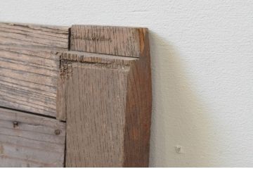 アンティーク建具　枠欅(ケヤキ)材　時代を経た趣が感じられる縦桟板戸窓1枚(格子戸、引き戸)(R-068043)