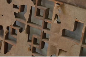 アンティーク建具　希少デザイン!!　幾何学デザインが魅力的な障子窓1枚(明かり取り、明り取り、欄間、格子戸)(R-068046)