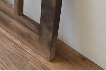 アンティーク建具　総欅(ケヤキ)材　鳥のデザインがかわいらしい小振りな彫刻欄間1枚(明り取り、明かり取り)(R-068047)