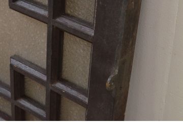 アンティーク建具　ダイヤガラス入り　大正ロマンな雰囲気を醸し出す幾何学デザインの明かり取り1枚(明り取り、欄間)(R-068048)