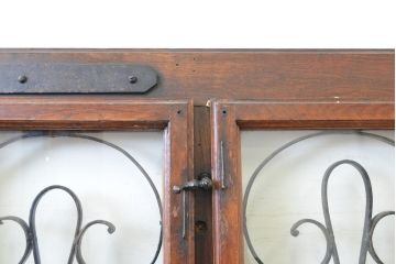 海外アンティーク　ペイント仕上げ限定　オーク材　可憐なデザインのアイアンフェンス入りドア1枚(建具、木製扉)(R-068053)