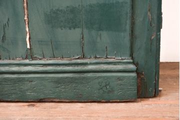 海外アンティーク　ペイント仕上げ限定　かわいらしいデザインのアイアンフェンス入り両開きドア1対2枚セット(建具、木製扉)(R-068056)