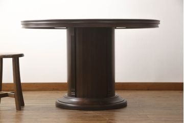 中古　美品　希少な絶版品　maruni(マルニ木工)　KENT-COURT(ケントコート)　ブリティッシュコレクション　トラディショナルスタイルにおすすめのラウンドテーブル(ダイニングテーブル、丸テーブル、カフェテーブル)(定価約20万円)(R-068071)