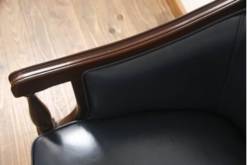 中古　美品　本革(レザー)　maruni(マルニ木工)　KENT-COURT(ケントコート)　ブリティッシュコレクション　アームチェア(1Pソファ、一人掛け、ラウンジチェア、椅子、イス)(定価約30万円)(R-068073)