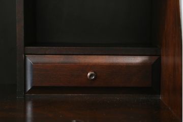中古　北海道民芸家具　上質な作りが魅力のライティングビューロー(簿記机、在宅用、在宅ワーク用、ワークデスク、引き出し)(定価約34万円)(R-068079)