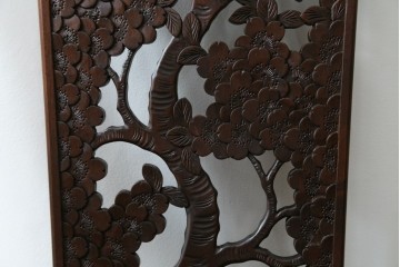 中古　美品!!　大阪屋家具店　軽井沢彫り　咲き誇る桜の彫刻が美しいアームチェア　(R-068080)