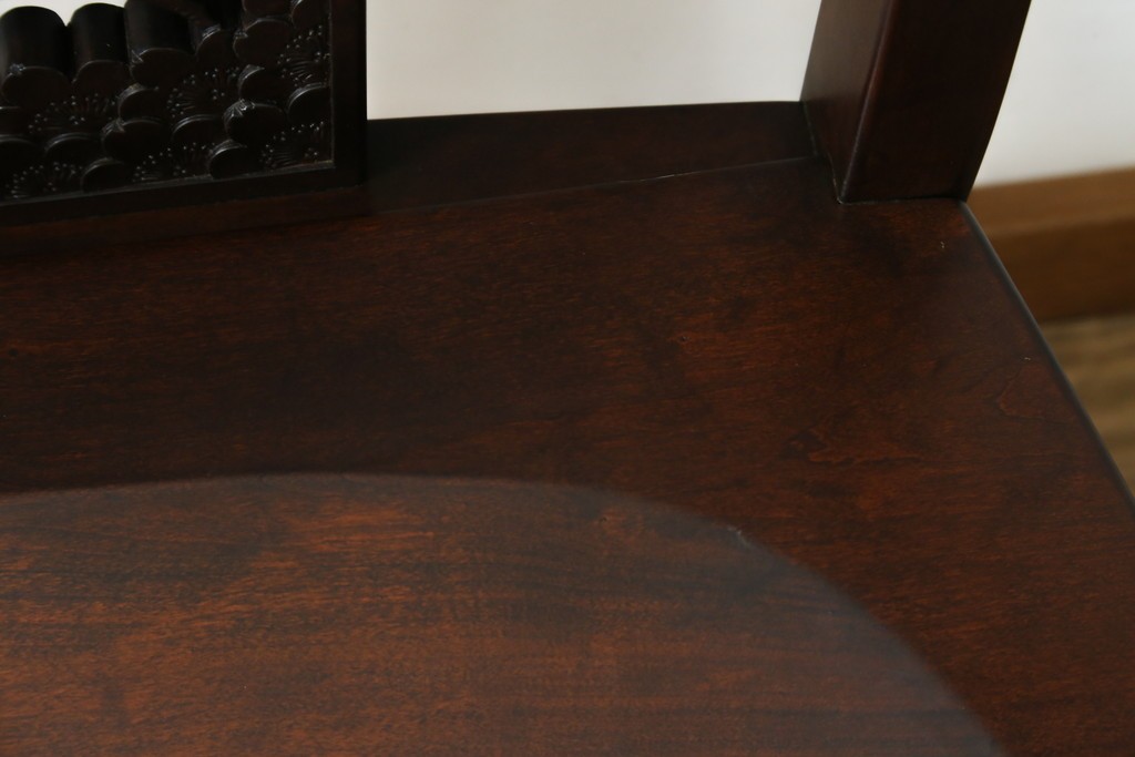 中古　美品!!　大阪屋家具店　軽井沢彫り　咲き誇る桜の彫刻が美しいアームチェア　(R-068080)