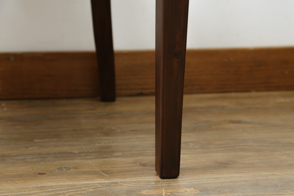 中古　美品!!　大阪屋家具店　軽井沢彫り　咲き誇る桜の彫刻が美しいアームチェア　(R-068080)