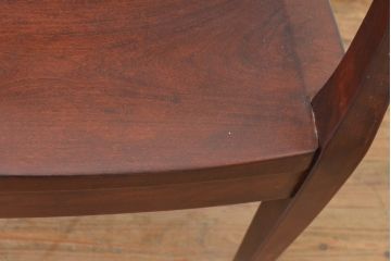 中古　美品!!　大阪屋家具店　軽井沢彫り　咲き誇る桜の彫刻が美しいアームチェア(板座チェア、ダイニングチェア、椅子、イス)(R-068080)