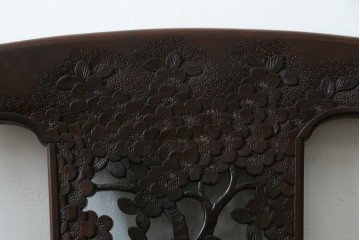 中古　美品!!　大阪屋家具店　軽井沢彫り　咲き誇る桜の彫刻が美しいアームチェア　(R-068081)
