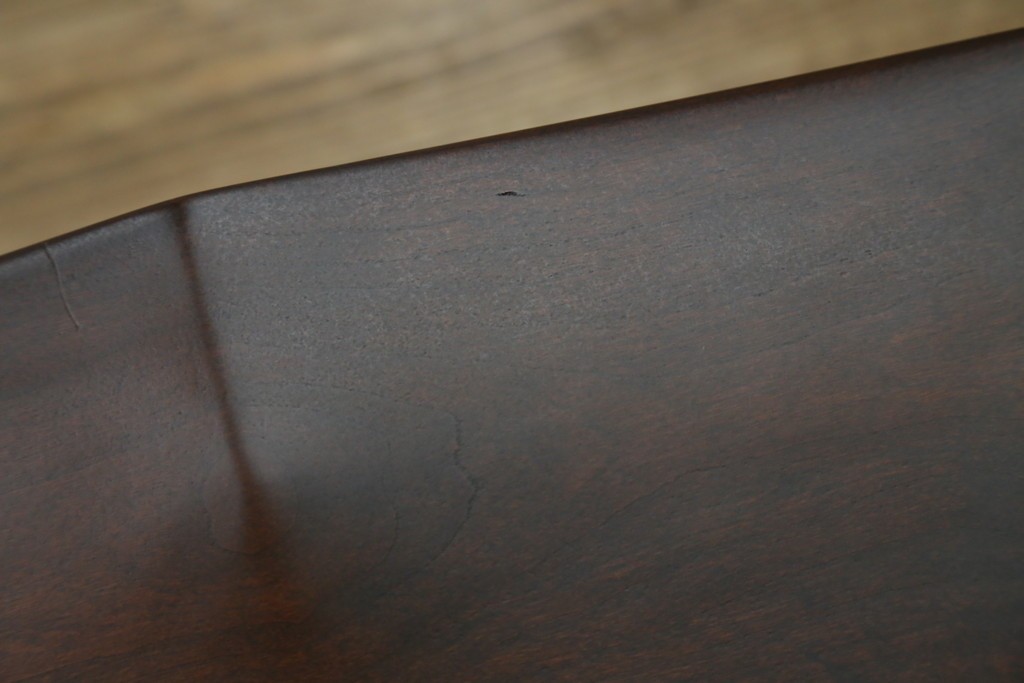 中古　美品!!　大阪屋家具店　軽井沢彫り　咲き誇る桜の彫刻が美しいアームチェア　(R-068081)