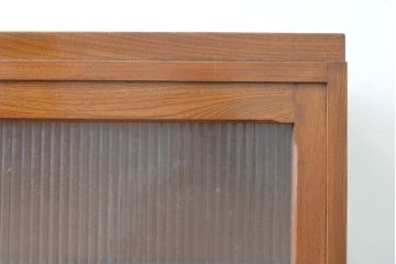 和製アンティーク　栓材　モールガラスがレトロな雰囲気を高める重ね食器棚(キャビネット、カップボード、収納棚、戸棚、ブックケース、本箱)(R-068089)