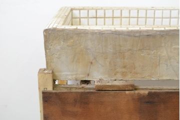 和製アンティーク　ペイント仕上げ限定　希少サイズ!!小振りでかわいいタイル貼りの流し台(シンク、 ミニキッチン、洗い場、ディスプレイ、ガーデン)(R-068094)