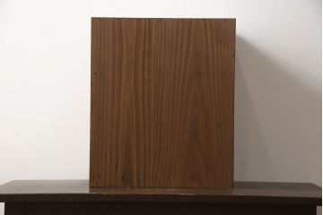 和製アンティーク　江戸期　使い込まれた風合いが趣溢れるシンプルなデザインの小引き出し(卓上収納、小物収納)(R-068105)