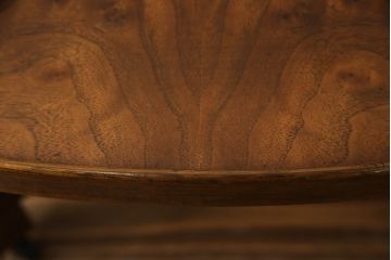中古　DREXEL HERITAGE(ドレクセルヘリテイジ)　クラシカルなツインカクテルテーブル(サイドテーブル、ワゴン、トロリー、コーヒーテーブル)(R-068109)