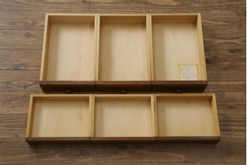 中古　美品!!　高級品　三越デパート　上品なお花の彫刻が魅力のライティングビューロー(カントリーハウス、Brugge、ブルージュ、簿記机、ワークデスク、在宅用、在宅ワーク用)(R-068112)