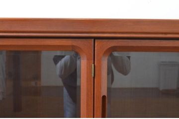 和製ビンテージ　日田工芸　チーク材　温かみのある木肌が魅力のキャビネット(サイドボード、飾り棚、収納棚、戸棚、ヴィンテージ)(R-068117)