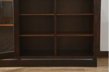 中古　美品　北海道民芸家具　落ち着いた深みのある色合いが美しいサイドボード(サイドキャビネット、戸棚、収納棚、リビングボード)(R-068121)