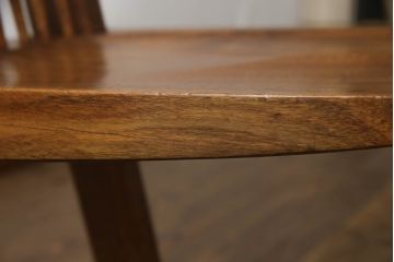 アメリカビンテージ　レア　ジョージナカシマ　刻印なしの年代もの!!　小田急ハルク購入　コノイドチェア(CONOID CHAIR)　CN101　スタイリッシュな佇まいのサイドチェア(ジョージ・ナカシマ、板座チェア、ダイニングチェア、椅子、イス)(R-068123)
