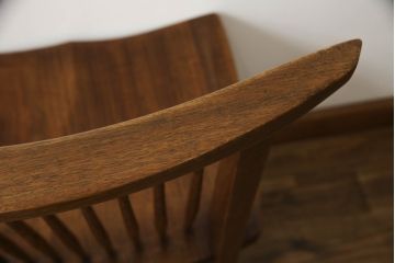 アメリカビンテージ　レア　ジョージナカシマ　刻印なしの年代もの!!　小田急ハルク購入　コノイドチェア(CONOID CHAIR)　CN101　スタイリッシュな佇まいのサイドチェア(ジョージ・ナカシマ、板座チェア、ダイニングチェア、椅子、イス)(R-068123)