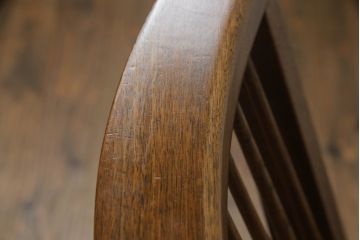 アメリカビンテージ　レア　ジョージナカシマ　刻印なしの年代もの!!　小田急ハルク購入　コノイドチェア(CONOID CHAIR)　CN101　スタイリッシュな佇まいのサイドチェア(ジョージ・ナカシマ、板座チェア、ダイニングチェア、椅子、イス)(R-068123)