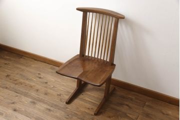 和製ビンテージ　希少!!　ジョージナカシマ　MINGUREN(ミングレン)　小田急ハルク購入　桜製作所　コノイドチェア(CONOID CHAIR)　CN101　スタイリッシュな佇まいのサイドチェア(ジョージ・ナカシマ、板座チェア、ダイニングチェア、椅子、イス、ヴィンテージ、民具連)(R-068125)