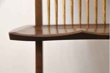 和製ビンテージ　希少!!　ジョージナカシマ　MINGUREN(ミングレン)　小田急ハルク購入　桜製作所　コノイドチェア(CONOID CHAIR)　CN101　スタイリッシュな佇まいのサイドチェア(ジョージ・ナカシマ、板座チェア、ダイニングチェア、椅子、イス、ヴィンテージ、民具連)(R-068125)