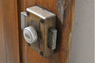海外アンティーク　オーク材　かわいいデザインのアイアンフェンス入りドア1枚(建具、木製扉)(R-068126)