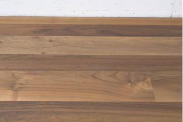 中古　極美品　リーン・ロゼ(ligne roset)　ロゼオデッサ(ROSEODESSA)　シンプルで美しいデザインのダイニングテーブル(リーンロゼ、4人掛け、6人掛け、食卓、作業台)(定価約89万円)(R-068132)