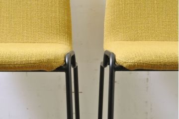 中古　極美品　リーン・ロゼ(ligne roset)　ロゼタダオ(ROSETTADAO)　クラシックなデザインと丸みのあるフォルムが優しい印象のダイニングチェア2脚セット(リーンロゼ、椅子、イス、バラ売り可能)(定価2脚で約21万円)(R-068133)