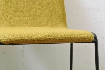 中古　極美品　リーン・ロゼ(ligne roset)　ロゼタダオ(ROSETTADAO)　クラシックなデザインと丸みのあるフォルムが優しい印象のダイニングチェア2脚セット(リーンロゼ、椅子、イス、バラ売り可能)(定価2脚で約21万円)(R-068133)